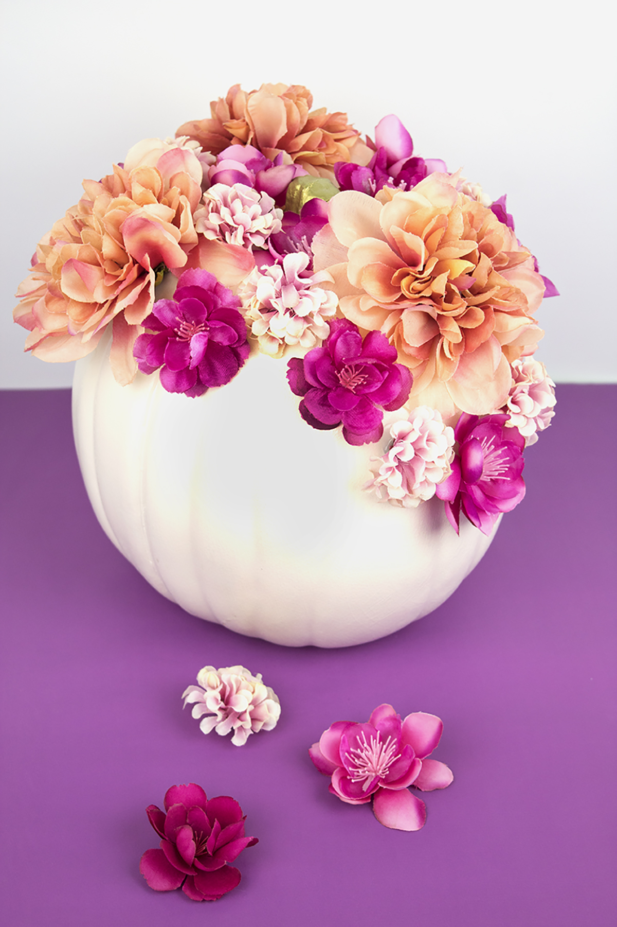 DIY Painted Floral Pumpkin Decor